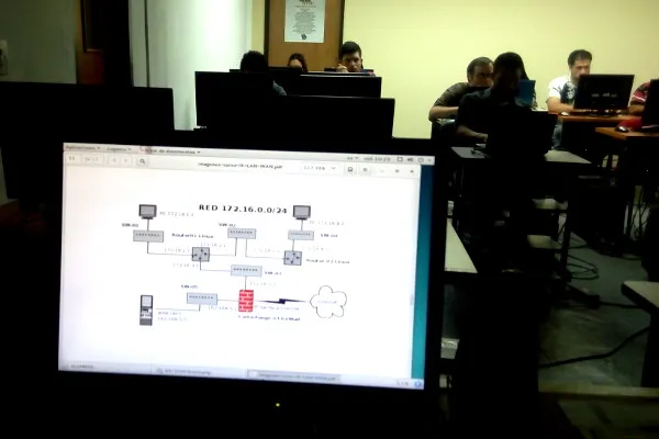 Conatel abre curso de formación en interconexión de redes Lan y Wan