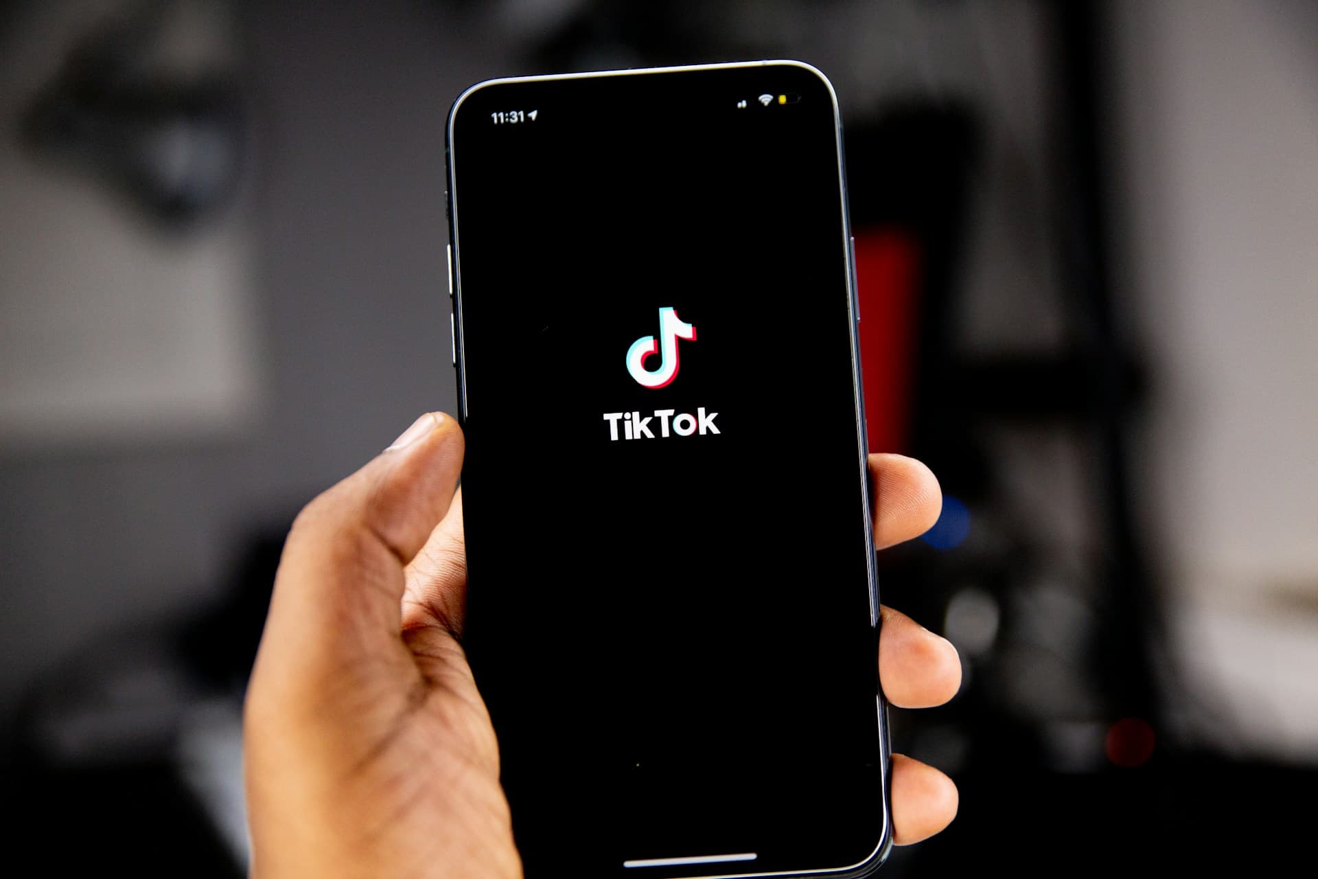 TikTok lanza función para que adolescentes dejen de usar la app por la noche