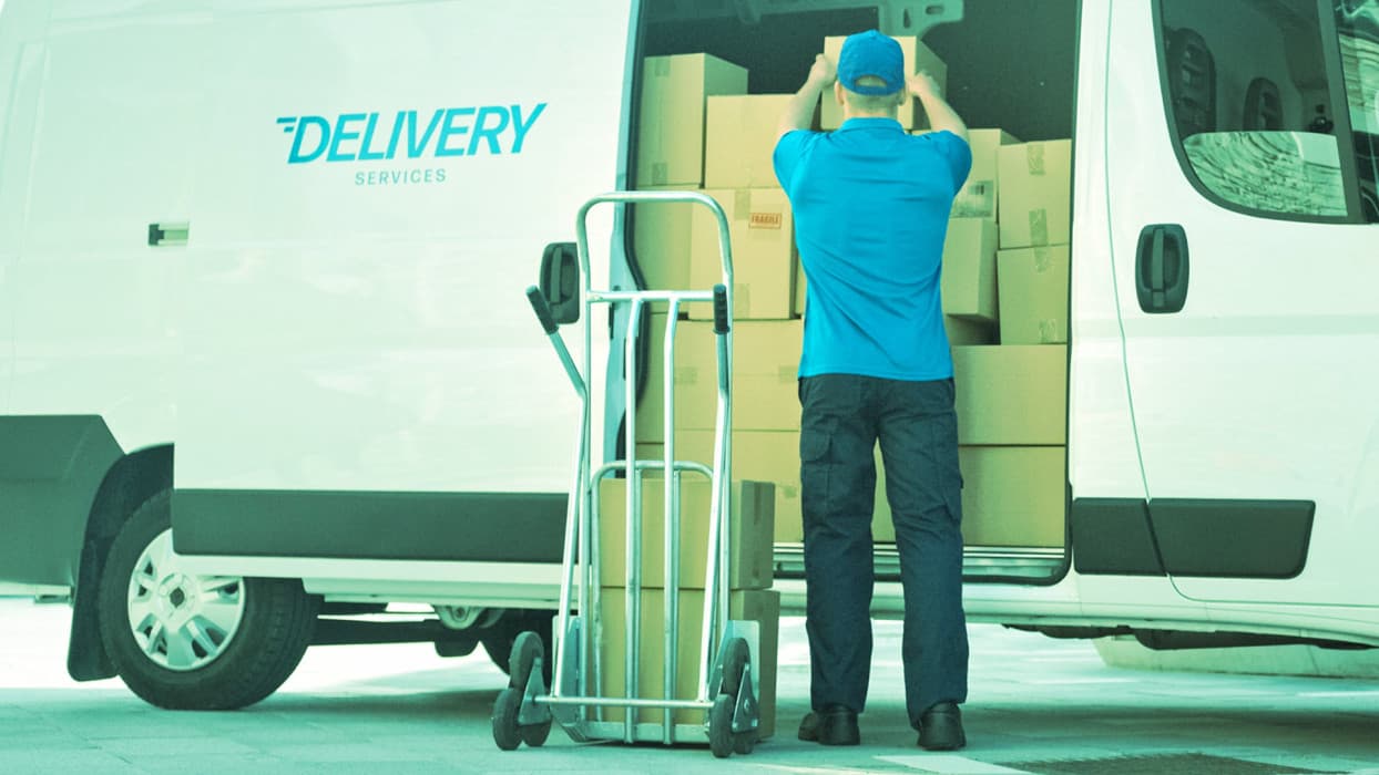 Cuidado con mensajes falsos sobre problemas en la entrega de paquetes o envíos