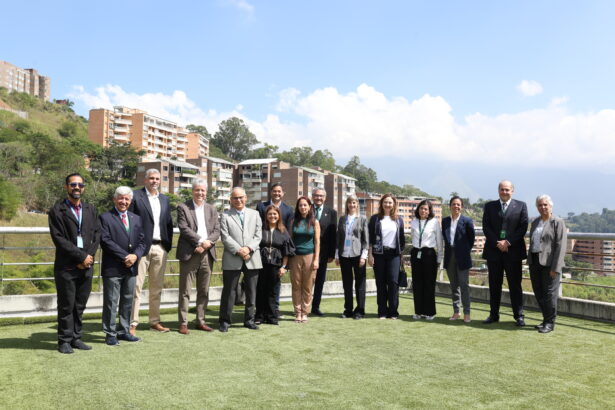 Movistar otorgará becas a estudiantes de la Universidad Monteávila